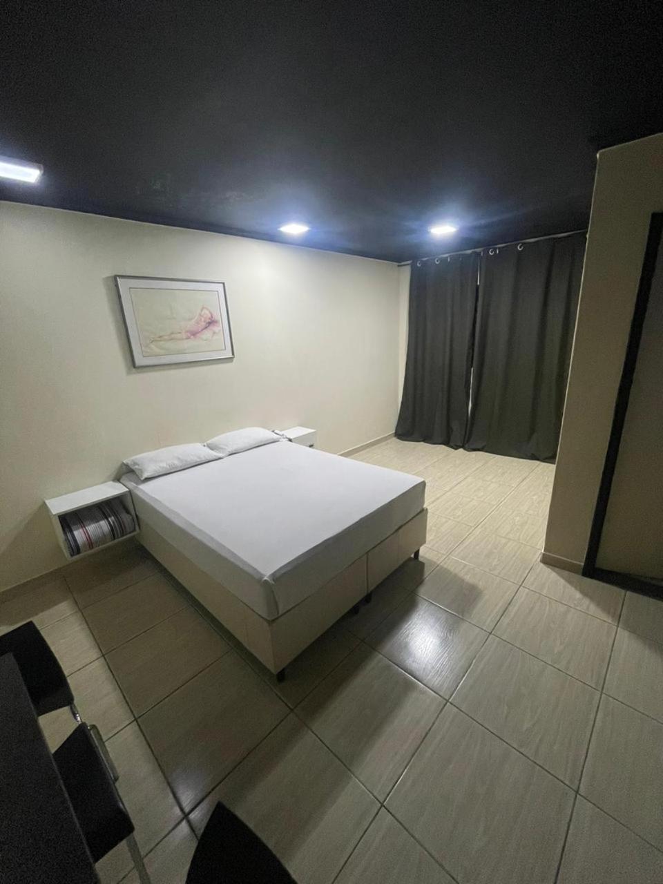 Light Motel - 24 Horas Guarulhos Exteriör bild